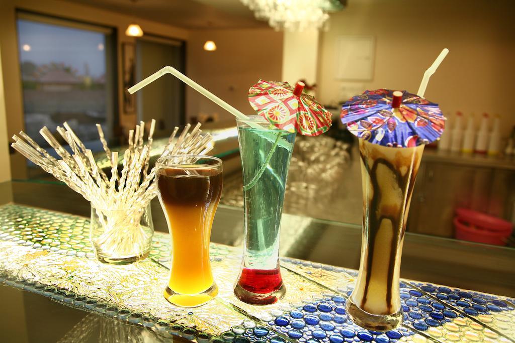 Sentosa Resorts & Water Park Chinchvad Bagian luar foto
