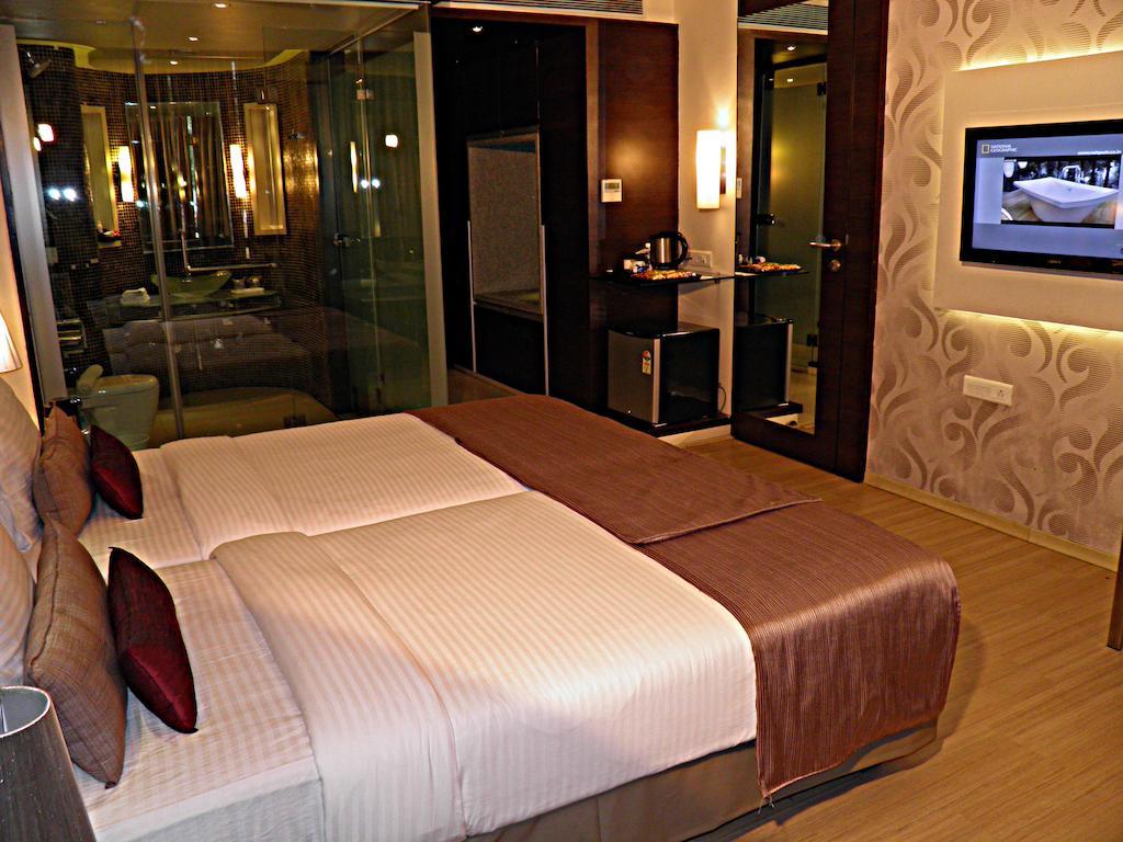 Sentosa Resorts & Water Park Chinchvad Ruang foto